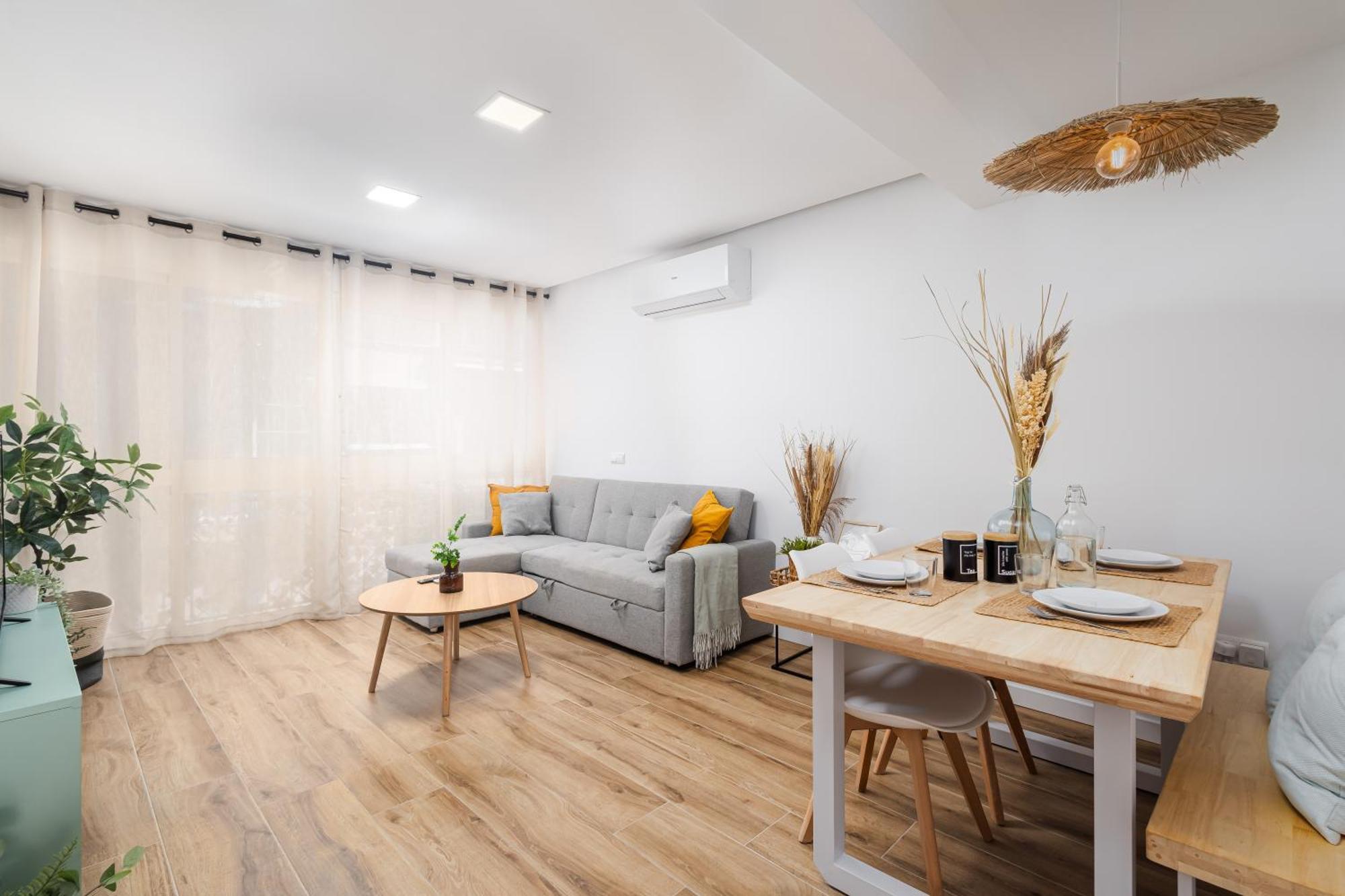 Nordik Apartments Urban - Centro "Reikiavik" マラガ エクステリア 写真